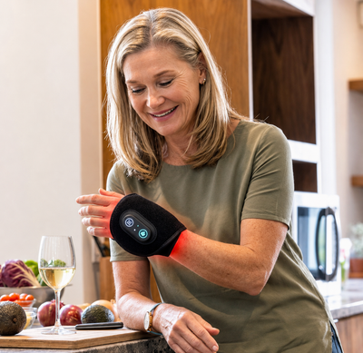 NOROMA™ Wrap — Red Light Therapy Wrist Wrap